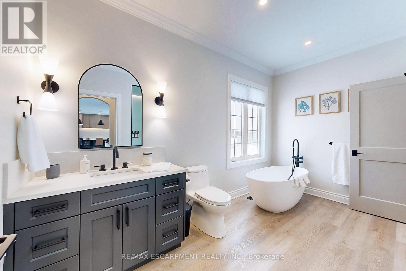 485 Concession 5 Road E, Hamilton, Ontario  L8B 0W8 - Photo 41 - X12458379