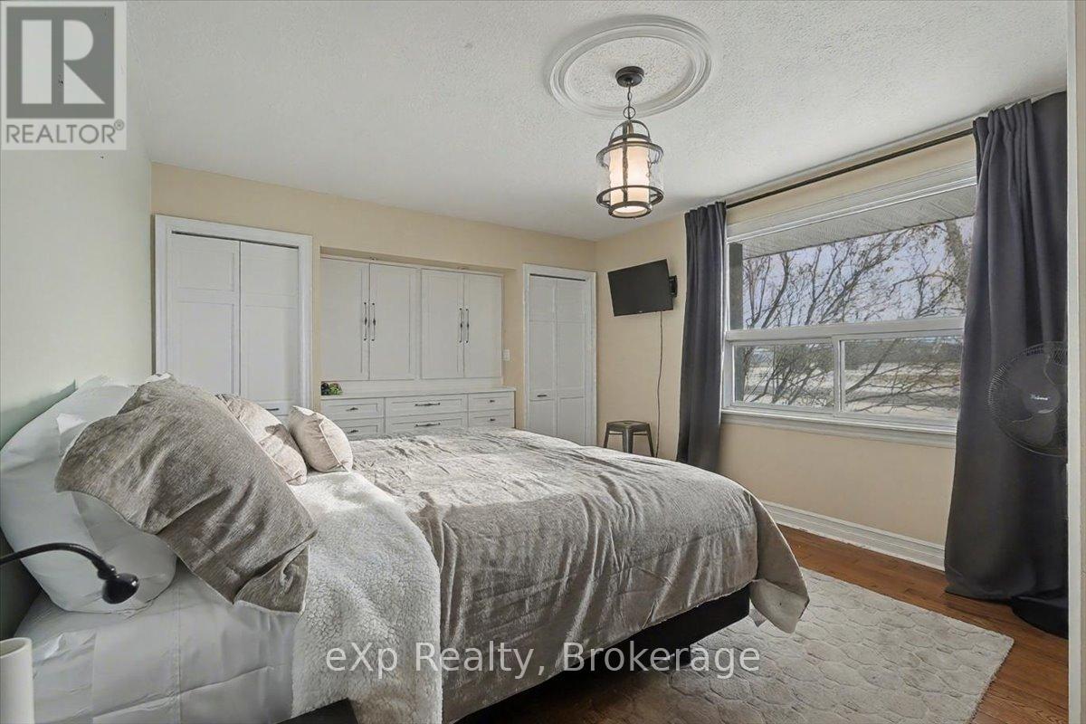 7922 Hwy 7 Highway, Guelph/eramosa, Ontario  N1H 6H8 - Photo 18 - X12626966