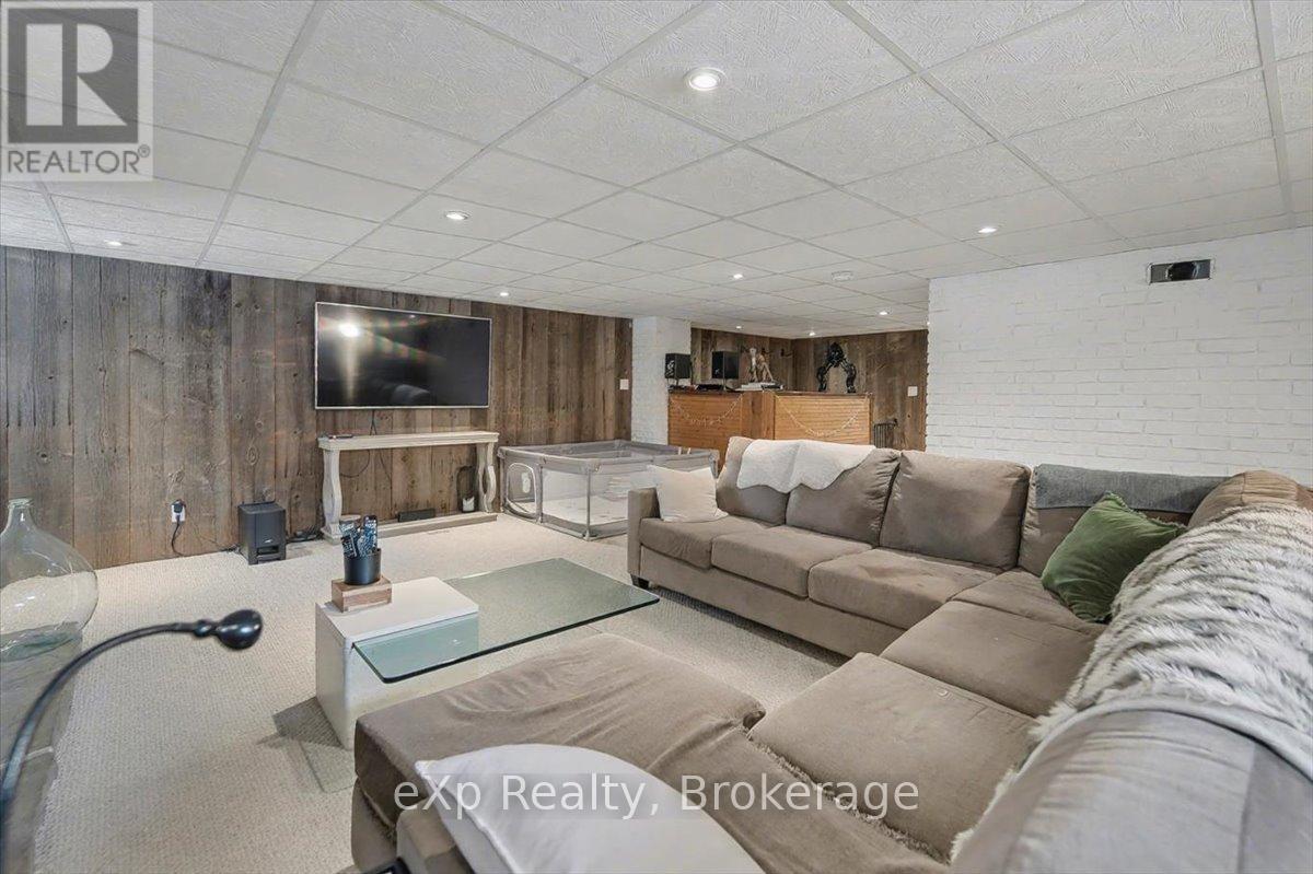 7922 Hwy 7 Highway, Guelph/eramosa, Ontario  N1H 6H8 - Photo 22 - X12626966