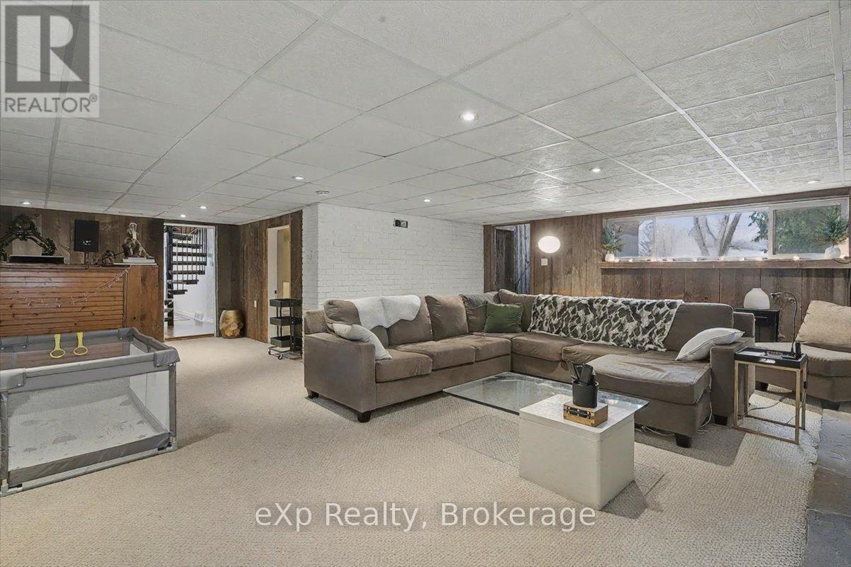 7922 Hwy 7 Highway, Guelph/eramosa, Ontario  N1H 6H8 - Photo 23 - X12626966