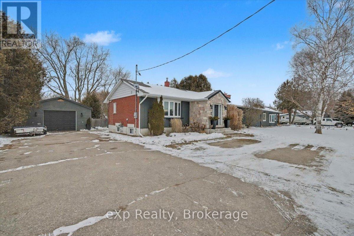 7922 Hwy 7 Highway, Guelph/eramosa, Ontario N1H 6H8 - Photo 37 - X12626966