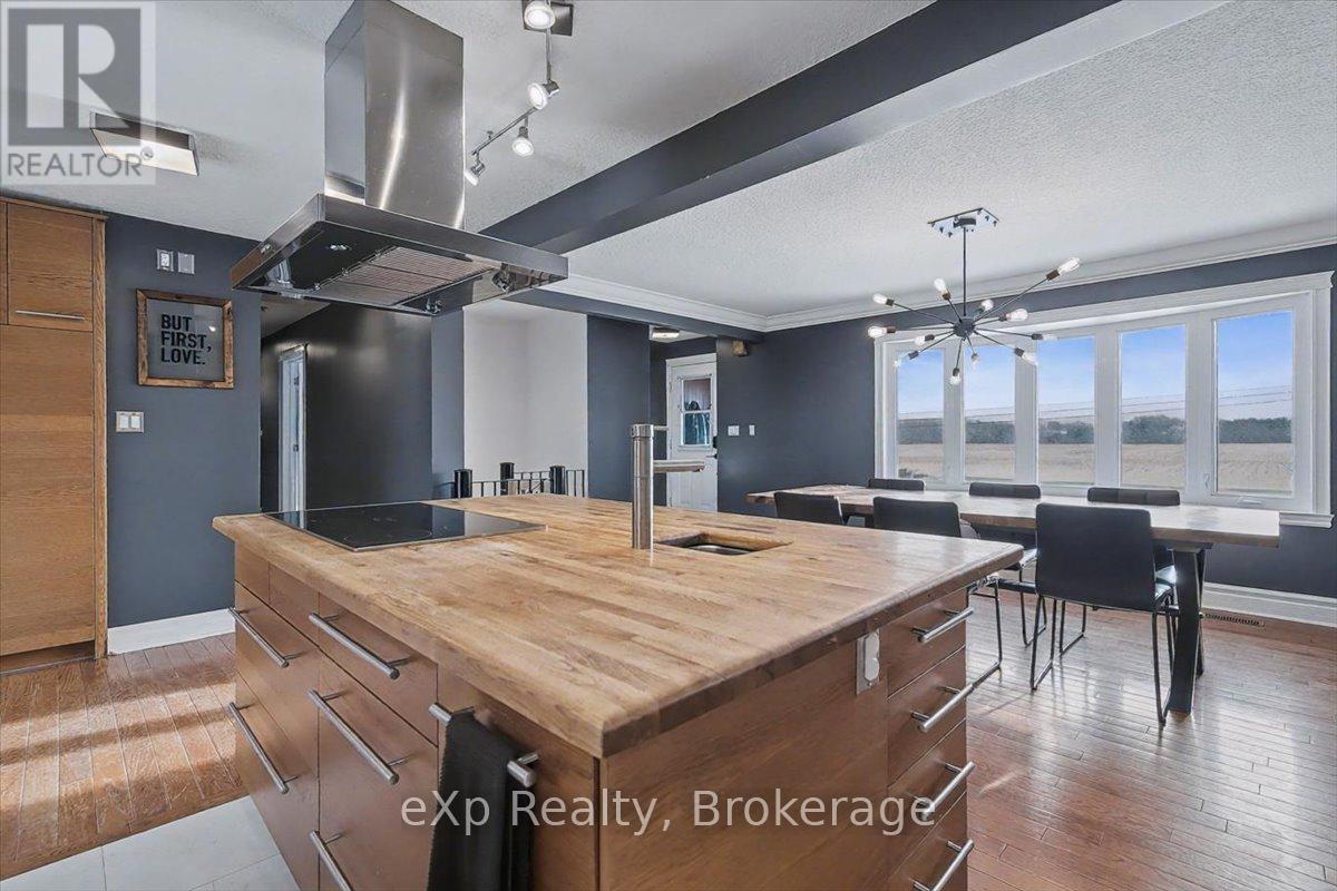 7922 Hwy 7 Highway, Guelph/eramosa, Ontario  N1H 6H8 - Photo 7 - X12626966