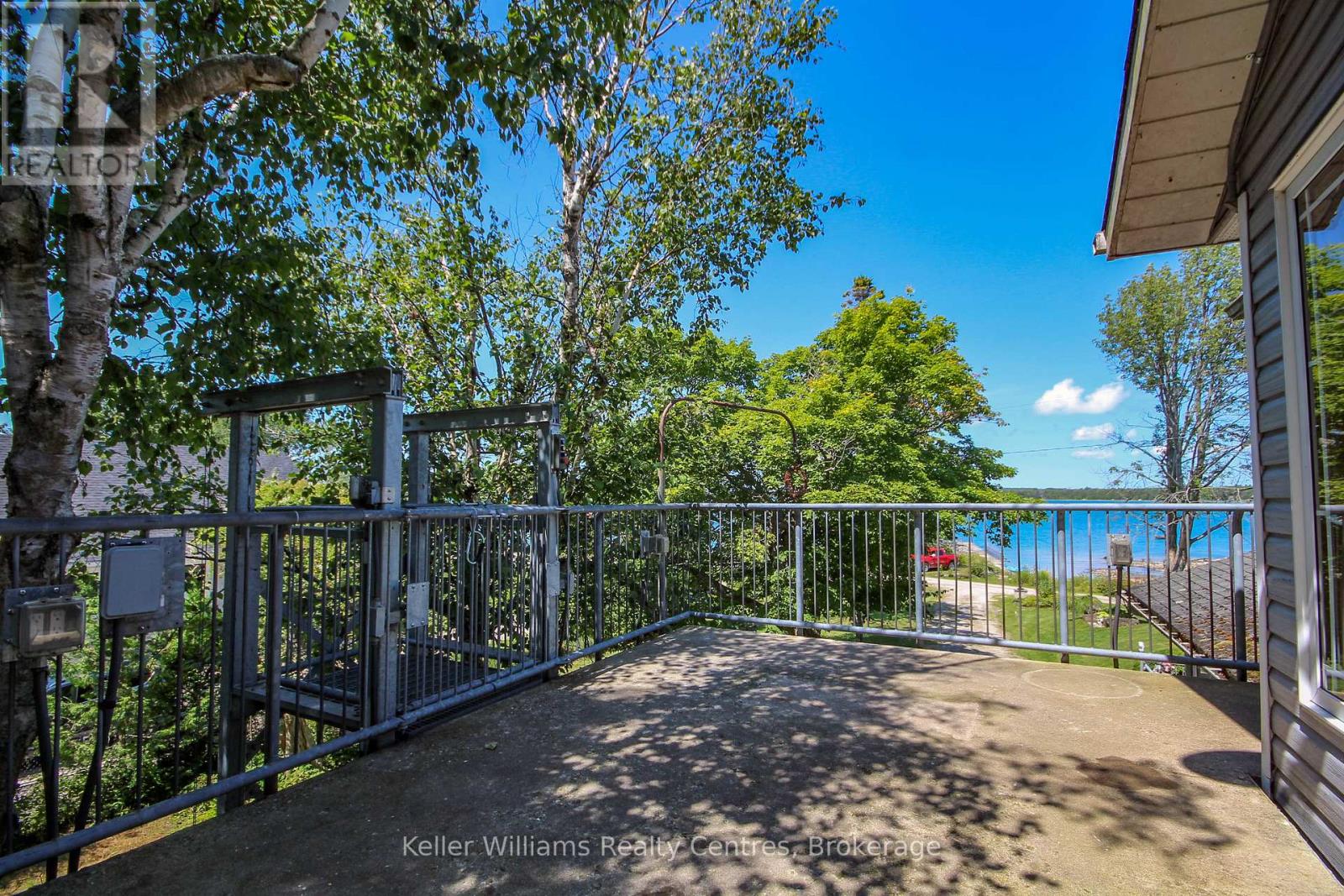 37 Reid's Pt Rd, South Bruce Peninsula, Ontario N0H 2T0 - Photo 11 - X12626992