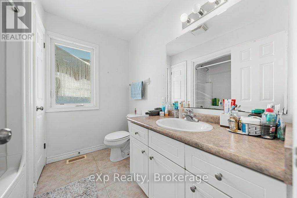 53 Truesdale Crescent, Guelph, Ontario  N1G 5H4 - Photo 25 - X12627010