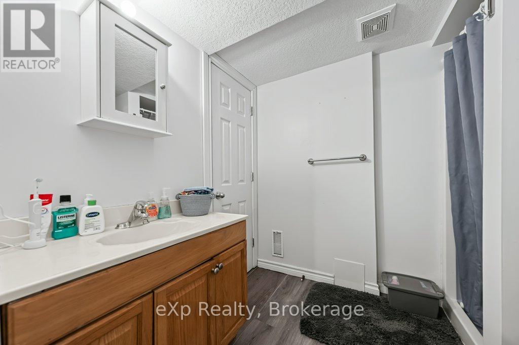 53 Truesdale Crescent, Guelph, Ontario  N1G 5H4 - Photo 41 - X12627010