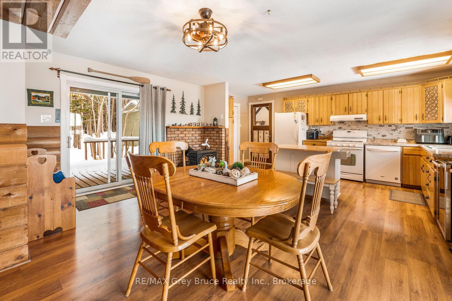 109 Widgeon Cove Road, Northern Bruce Peninsula, Ontario  N0H 2T0 - Photo 13 - X12627048