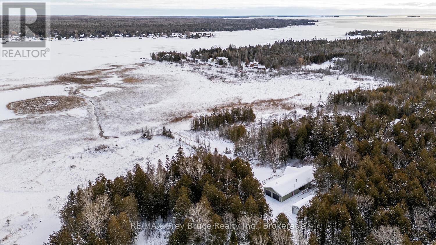 109 Widgeon Cove Road, Northern Bruce Peninsula, Ontario  N0H 2T0 - Photo 3 - X12627048