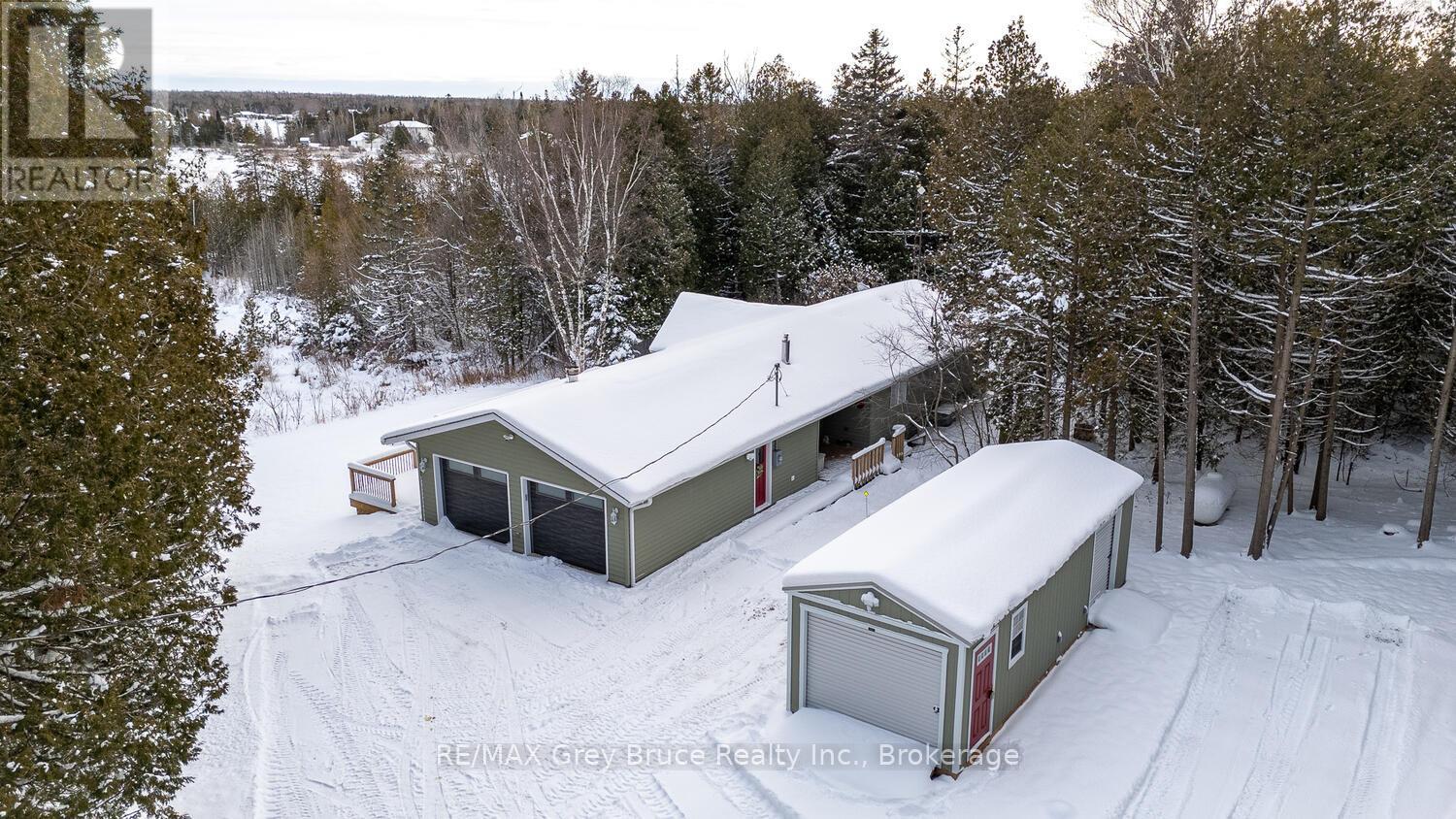 109 Widgeon Cove Road, Northern Bruce Peninsula, Ontario  N0H 2T0 - Photo 44 - X12627048