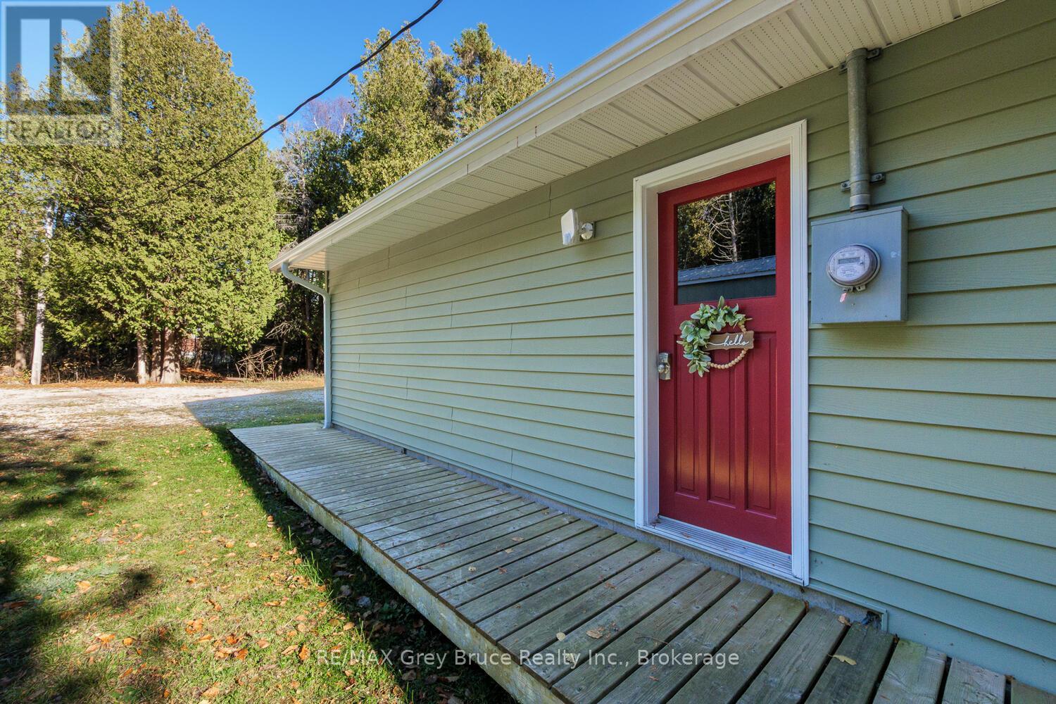 109 Widgeon Cove Road, Northern Bruce Peninsula, Ontario  N0H 2T0 - Photo 7 - X12627048