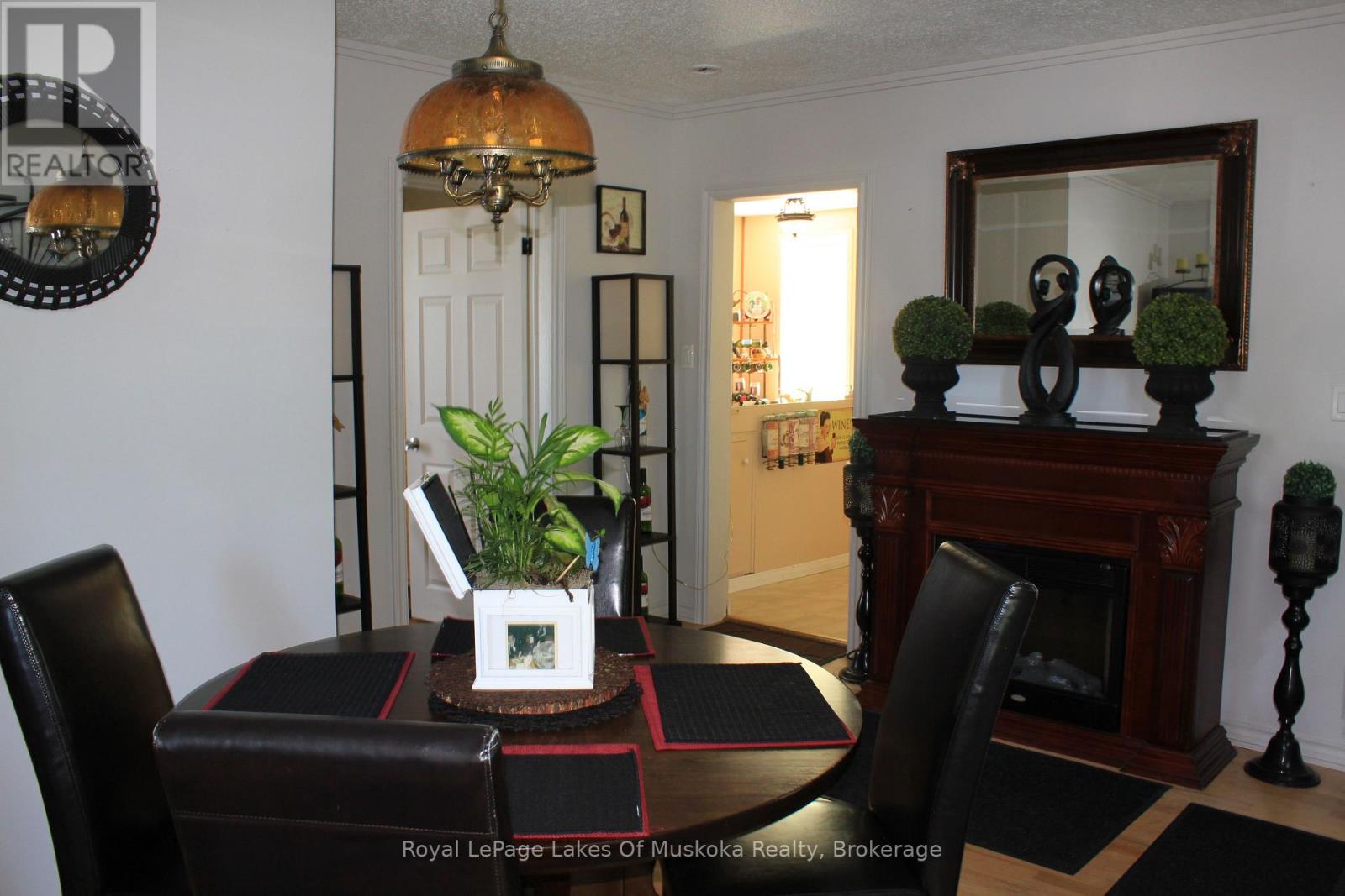 7 Duncan Street W, Huntsville, Ontario P1H 1V9 - Photo 10 - X12627064