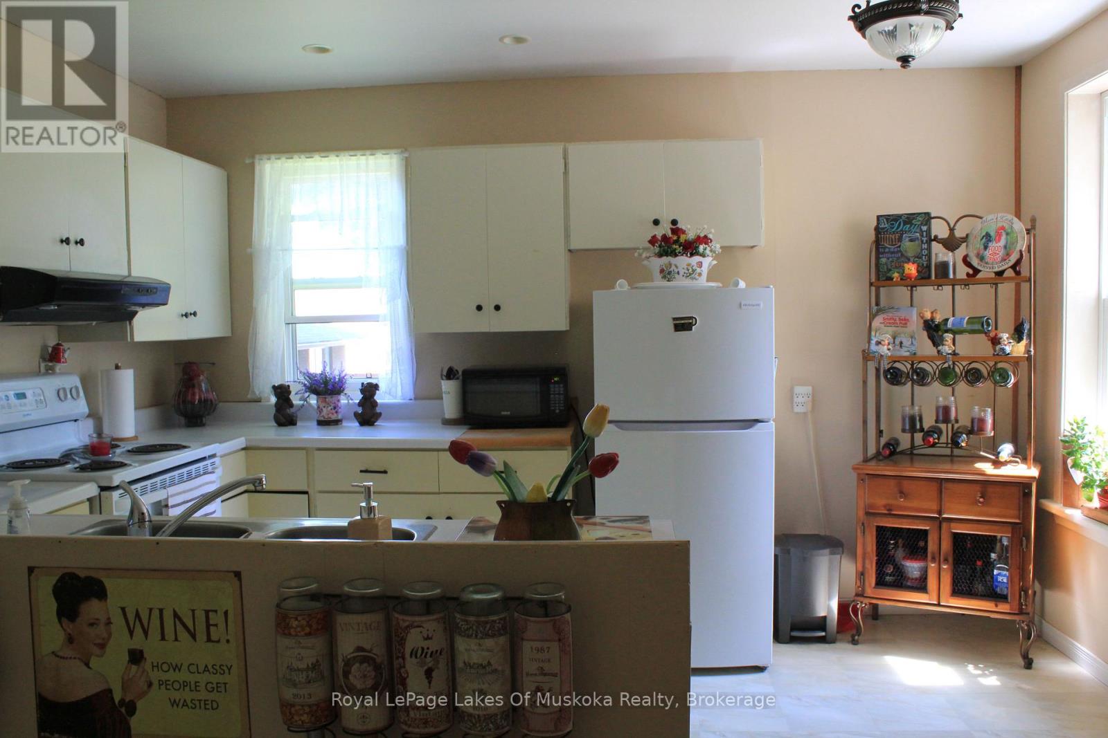 7 Duncan Street W, Huntsville, Ontario P1H 1V9 - Photo 16 - X12627064