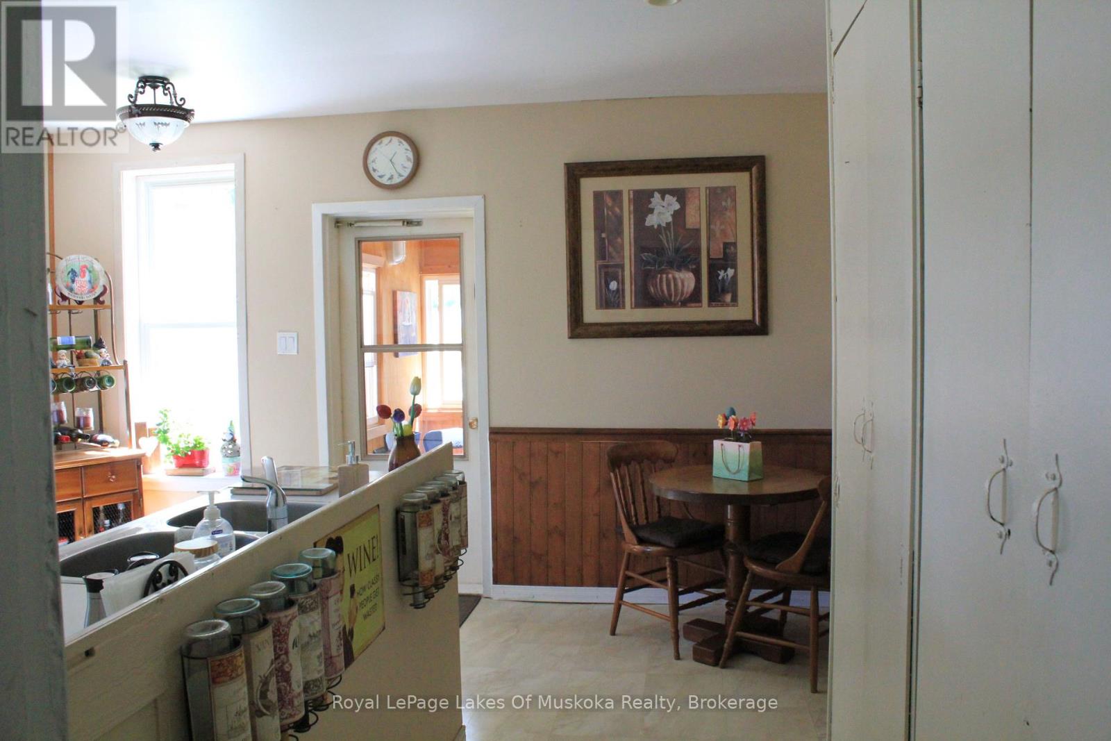 7 Duncan Street W, Huntsville, Ontario P1H 1V9 - Photo 18 - X12627064