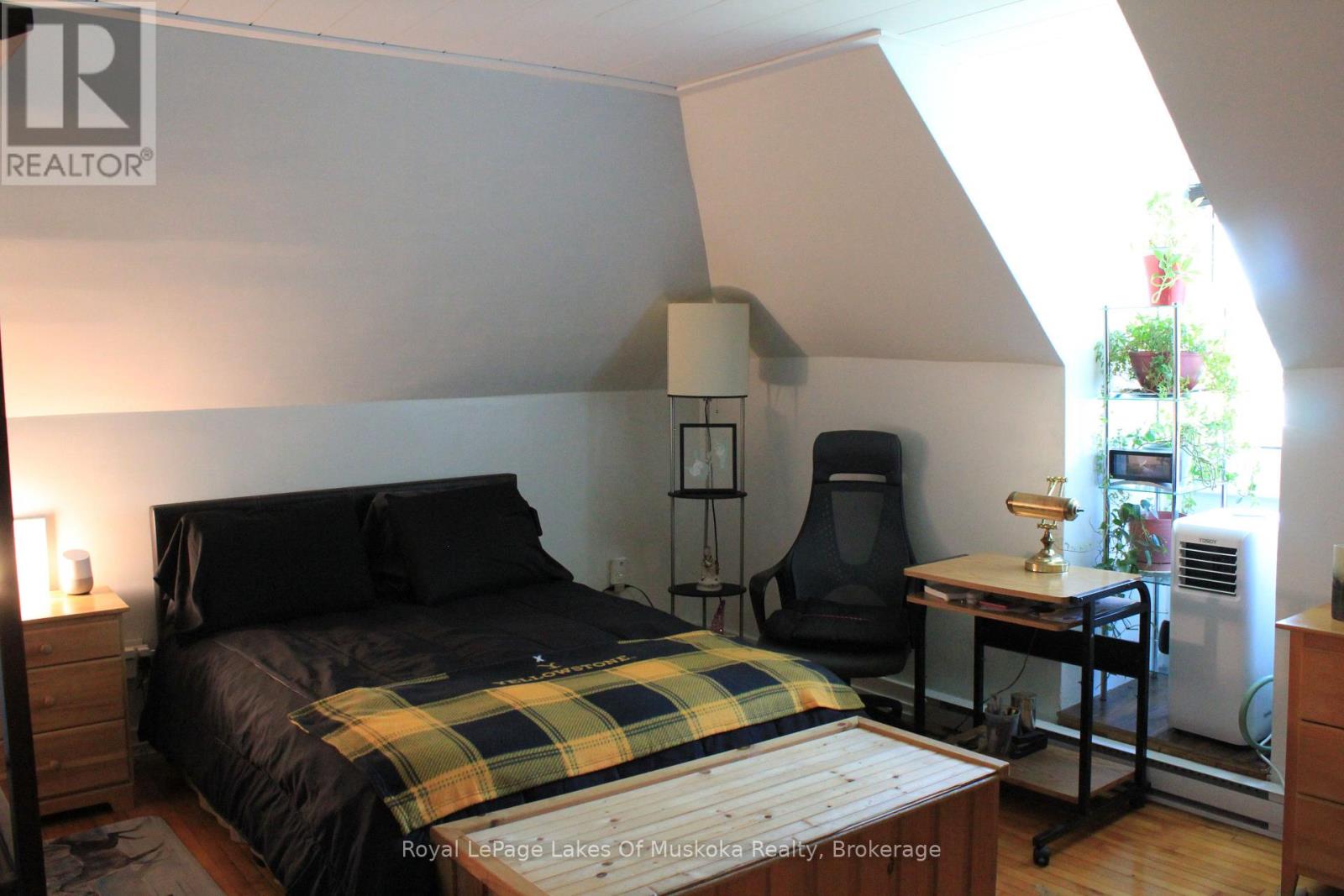 7 Duncan Street W, Huntsville, Ontario P1H 1V9 - Photo 21 - X12627064