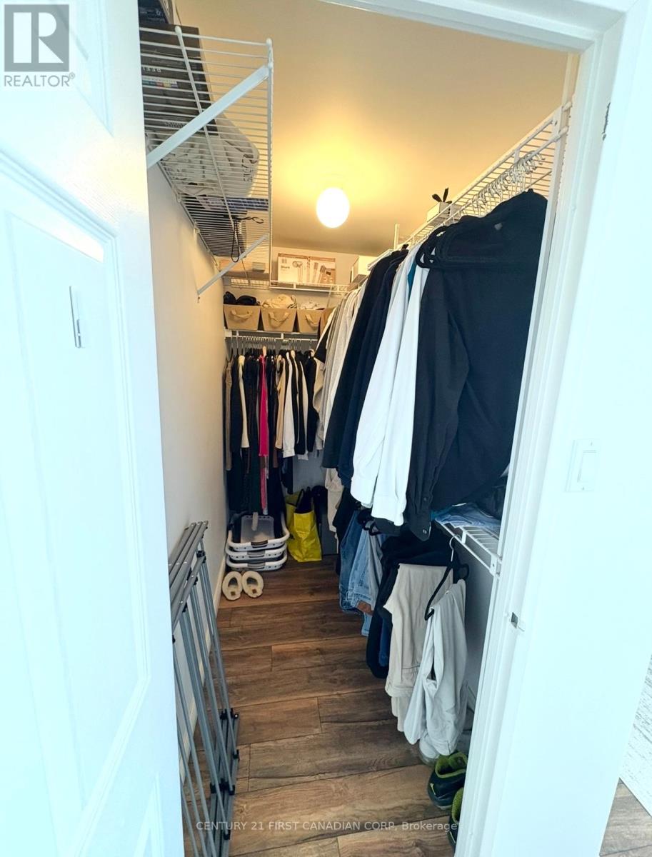 1206 - 744 Wonderland Road S, London South, Ontario  N6K 4K3 - Photo 10 - X12575474