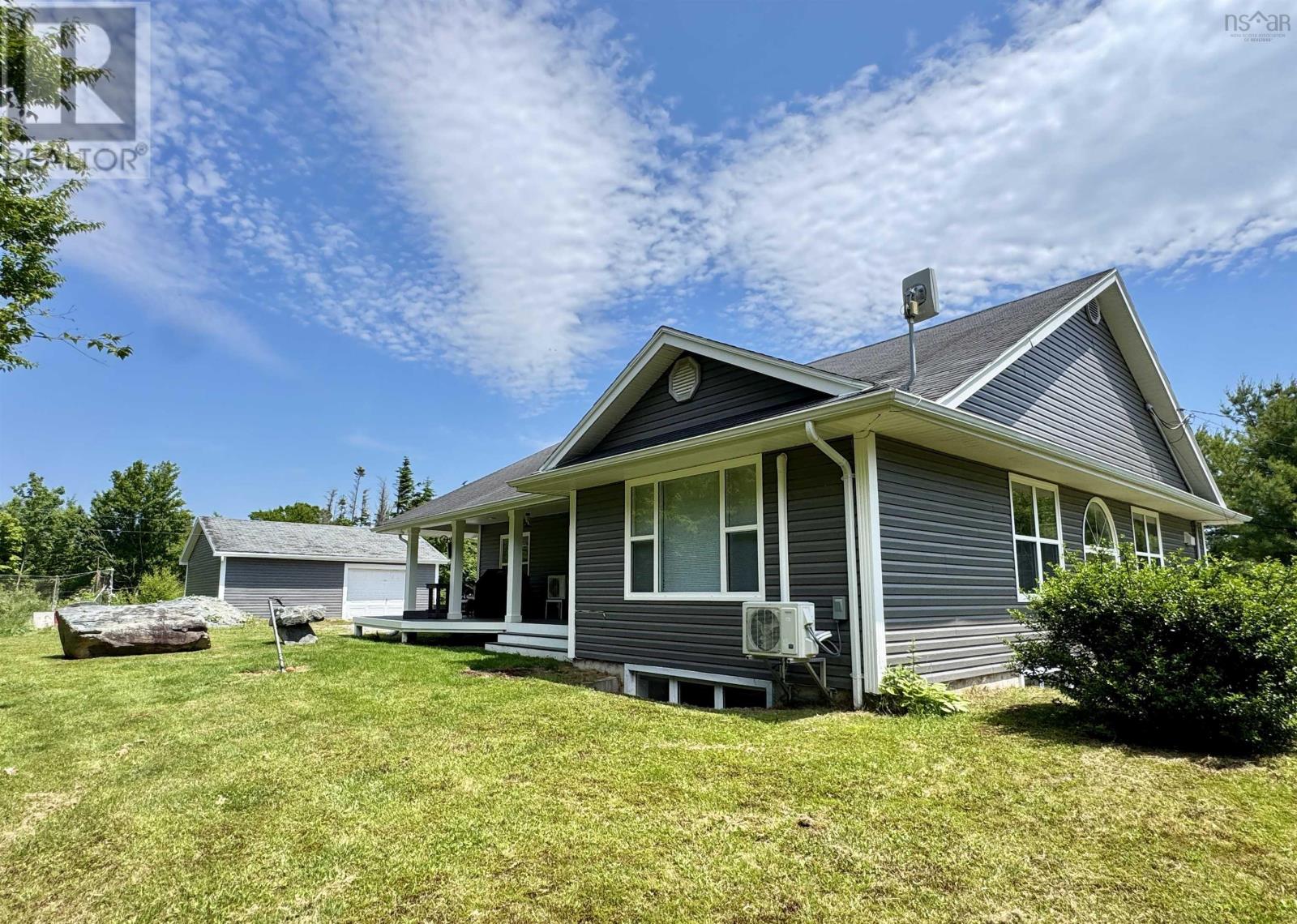 11 Old Cabin Lake Road, Lake Charlotte, Nova Scotia  B0J 2L0 - Photo 3 - 202524343