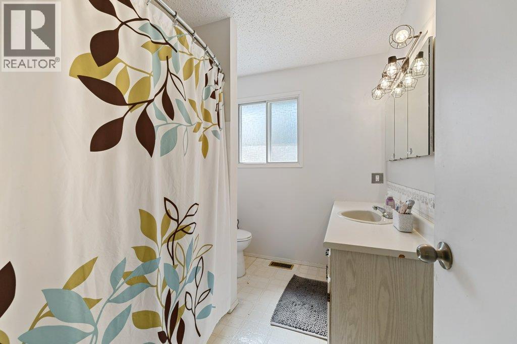 1777 Autumn Road, Kelowna, British Columbia  V1P 1G1 - Photo 20 - 10363529