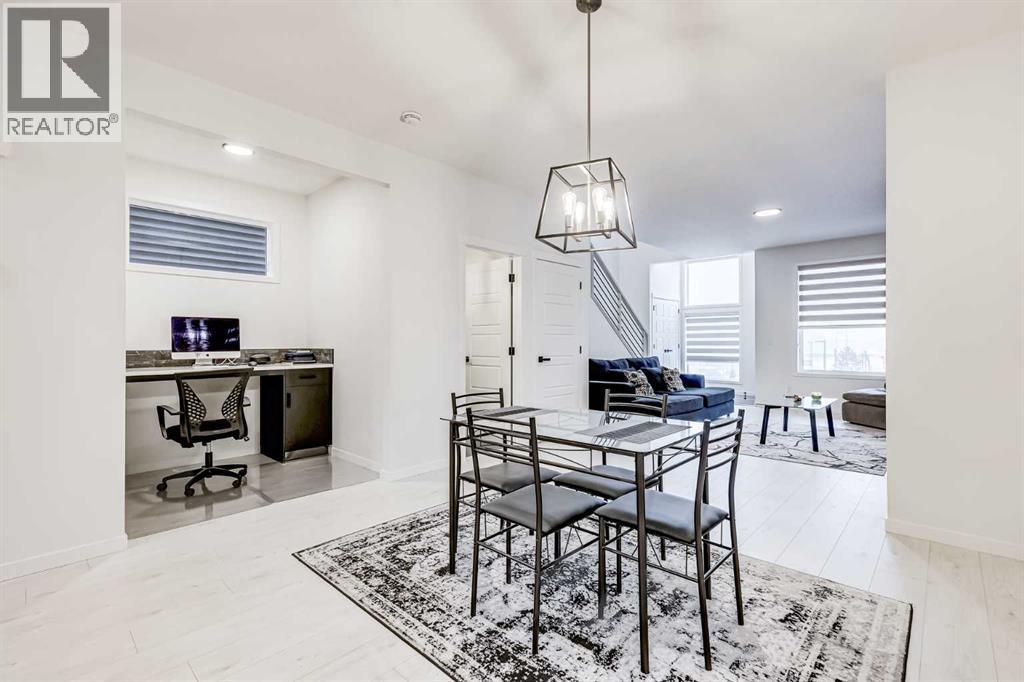 184 Rowmont Boulevard Nw, Calgary, Alberta  T3L 0H3 - Photo 9 - A2273470