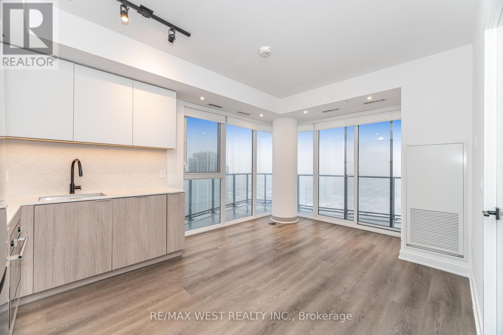 2304 - 36 Zorra Street, Toronto, Ontario  M8Z 1R7 - Photo 7 - W12613528