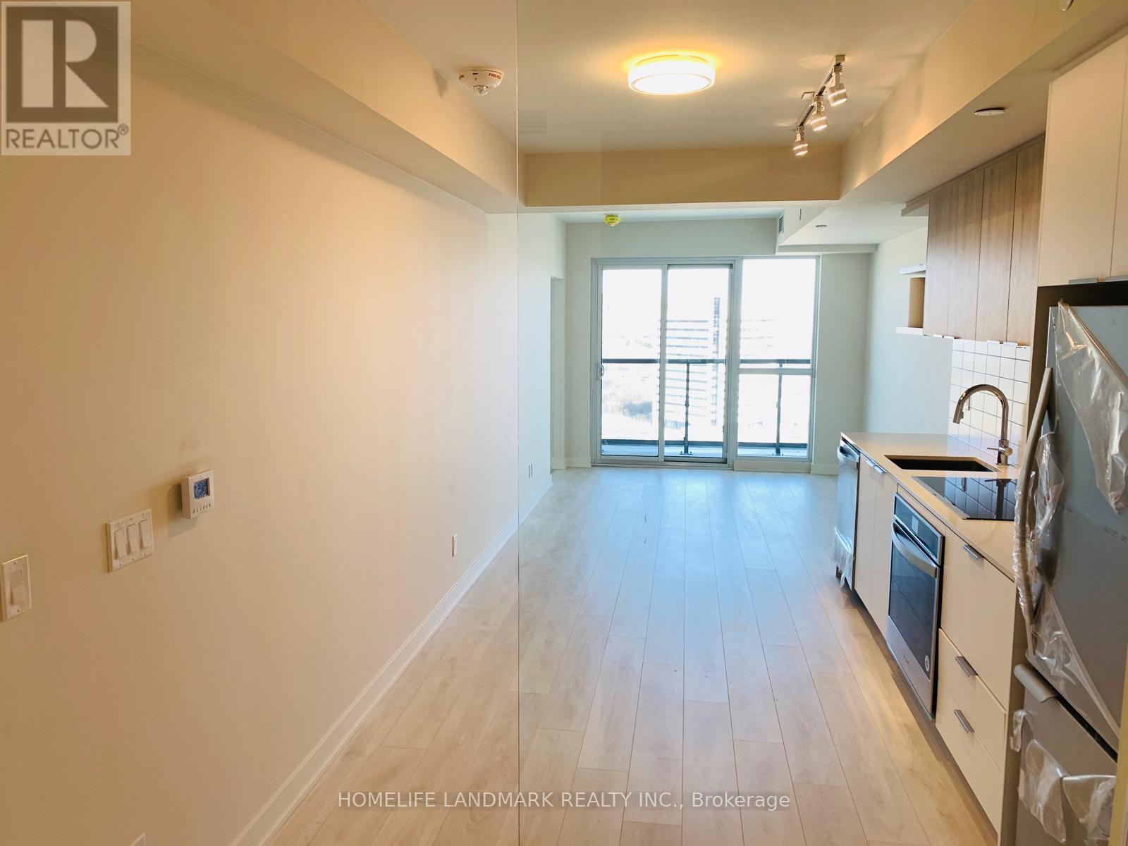 N1805 - 6 Sonic Way, Toronto, Ontario  M3C 0P1 - Photo 6 - C12626984