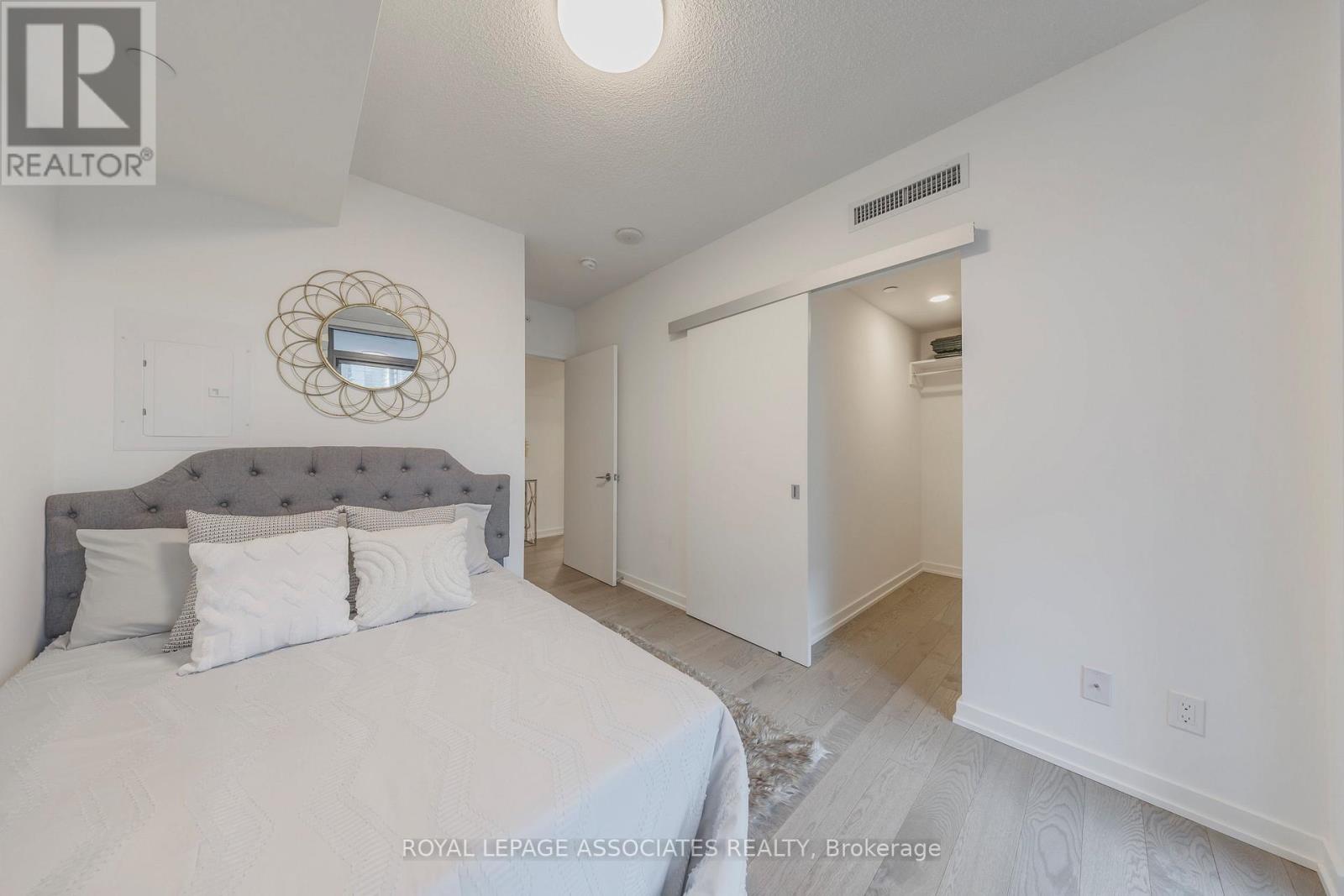 1205 - 25 Richmond Street E, Toronto, Ontario  M5C 0A6 - Photo 14 - C12627030