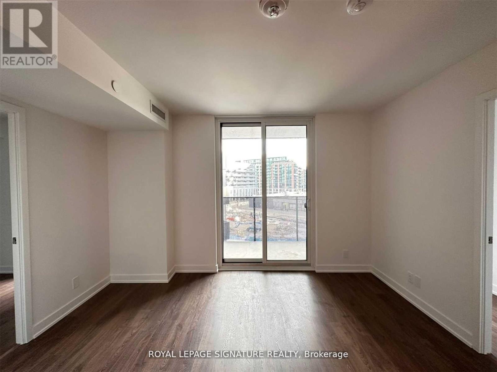 406 - 30 Tretti Way, Toronto, Ontario  M3H 0E3 - Photo 5 - C12627062