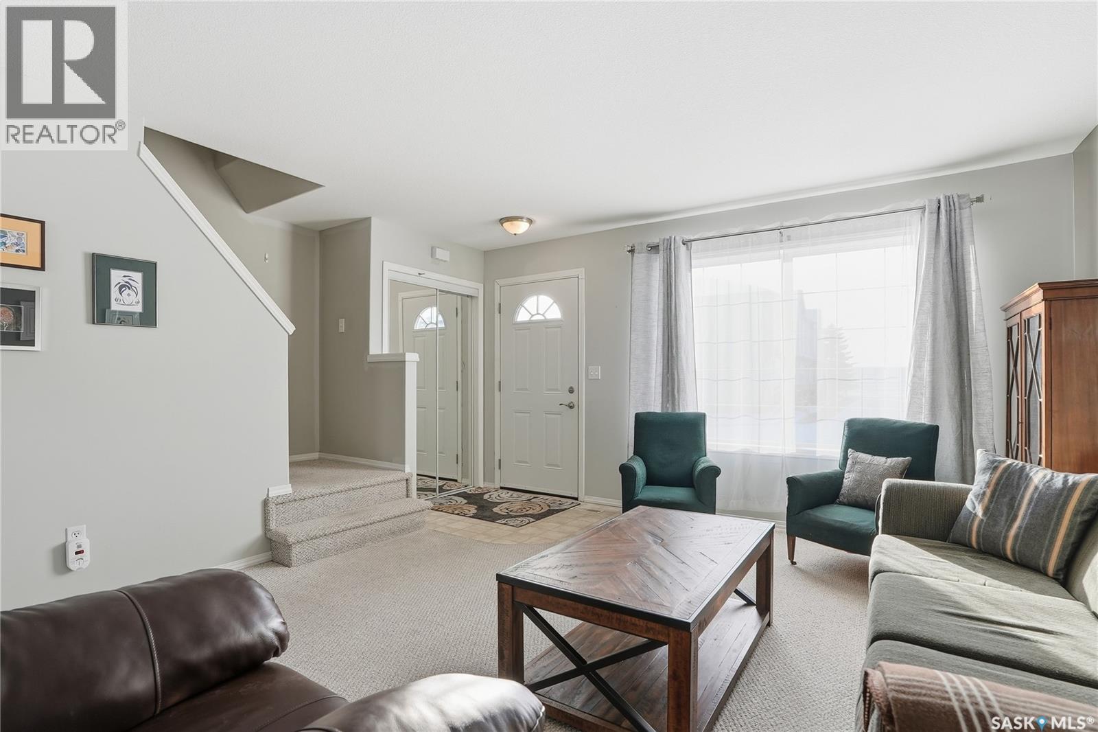 206 663 Beckett Crescent, Saskatoon, Saskatchewan  S7N 4X2 - Photo 4 - SK025513