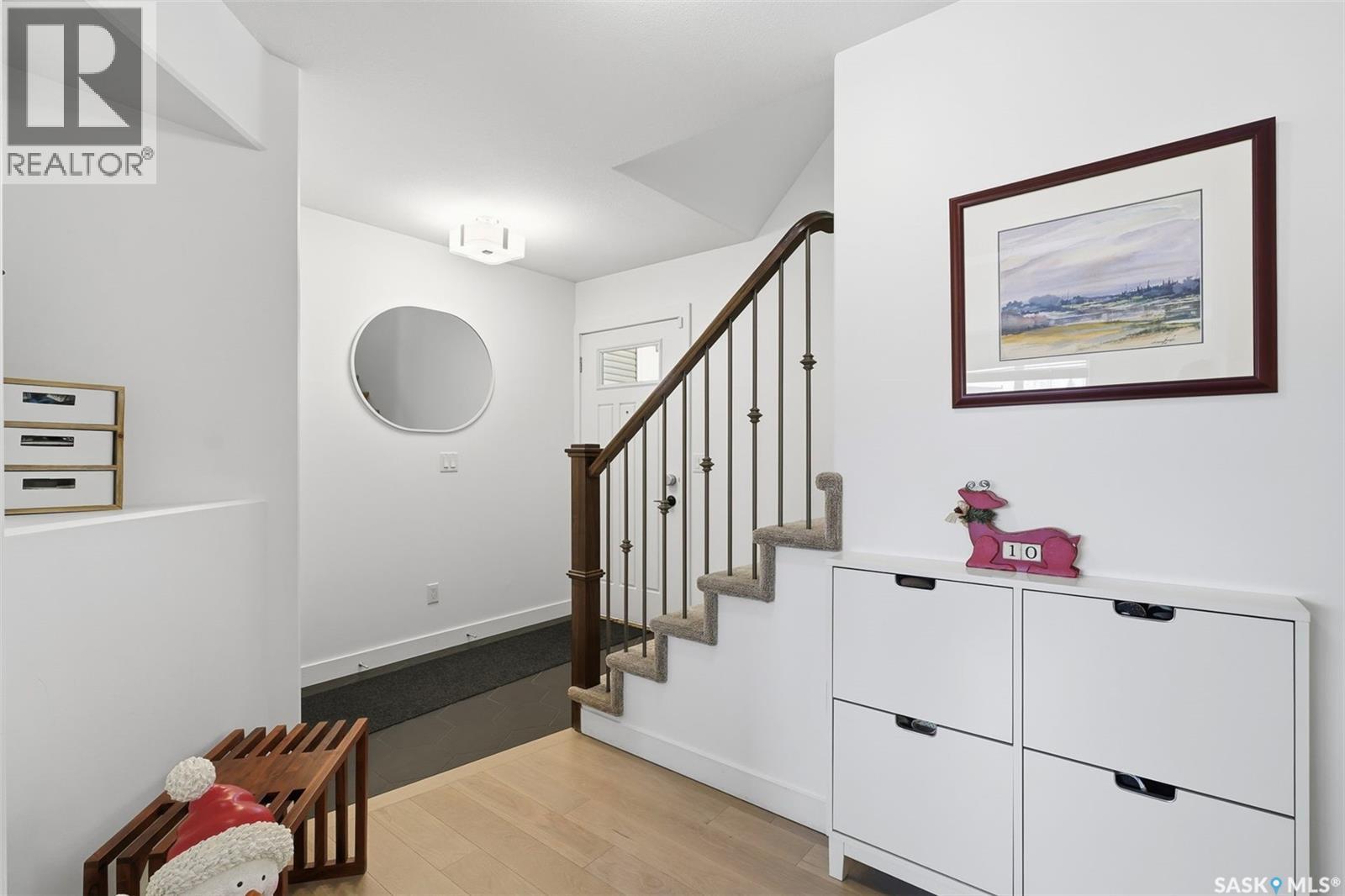 223 Underhill Way, Saskatoon, Saskatchewan  S7V 0W9 - Photo 3 - SK025510