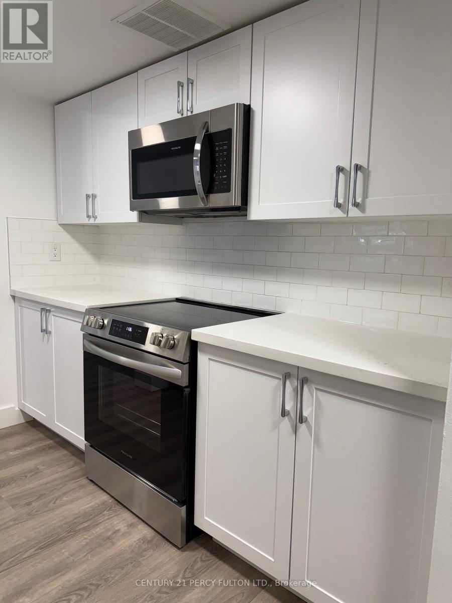 302 - 19 Regency Crescent, Whitby, Ontario  L1N 8M6 - Photo 2 - E12626964