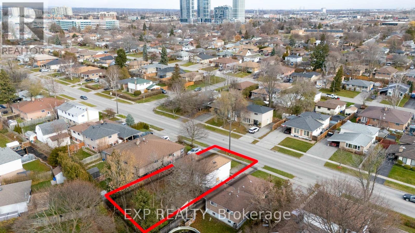 868 Liverpool Road, Pickering, Ontario  L1W 1S4 - Photo 5 - E12626996