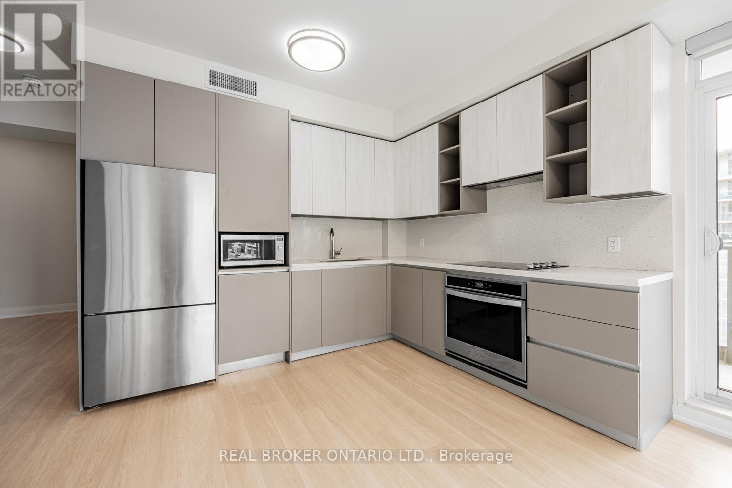 809 - 398 HIGHWAY 7 E, Richmond Hill, Ontario