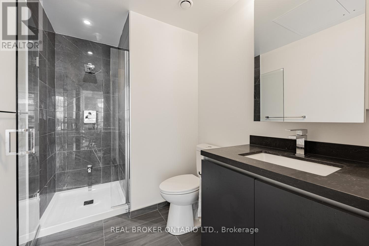 809 - 398 Highway 7 E, Richmond Hill, Ontario L4B 0G6 - Photo 10 - N12627060