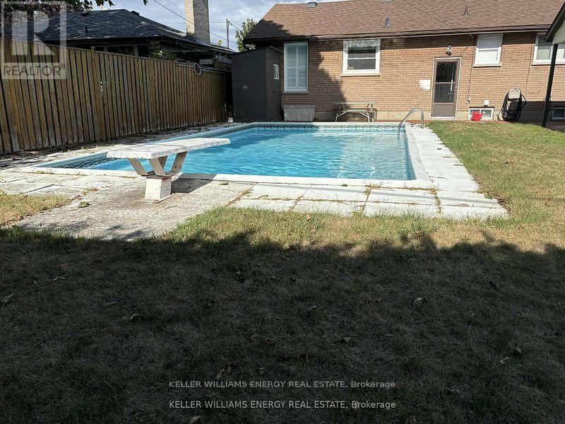 572 Rosmere Street, Oshawa, Ontario  L1J 5H7 - Photo 25 - E12627150