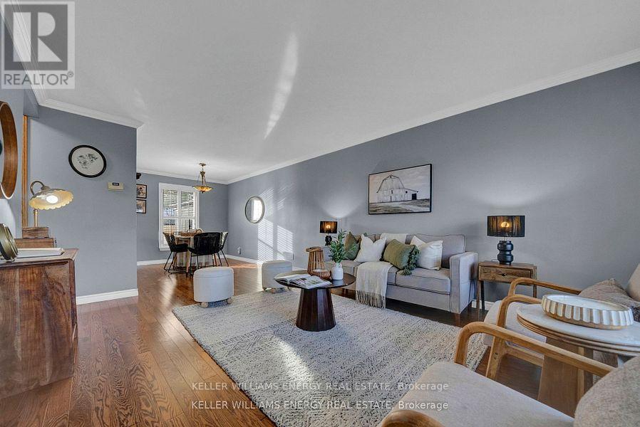 572 Rosmere Street, Oshawa, Ontario  L1J 5H7 - Photo 3 - E12627150