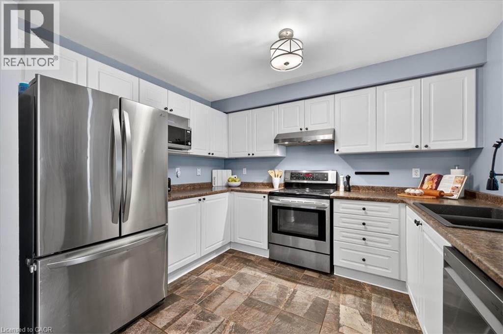 616 Iris Court, Burlington, Ontario L7L 7A1 - Photo 10 - 40785889