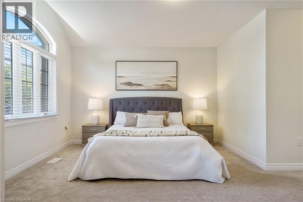 60 Bobolink Street, Hamilton, Ontario  L9A 2P5 - Photo 15 - 40793498