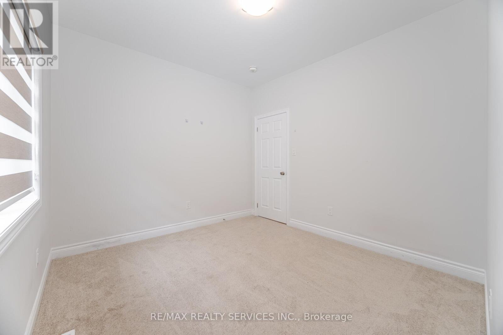 36 Michener Drive, Brampton, Ontario  L6R 4E9 - Photo 31 - W12626960