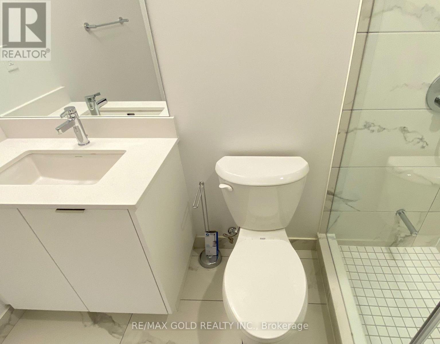 901 - 202 Burnhamthorpe Road E, Mississauga (City Centre), Ontario  L5A 0B2 - Photo 15 - W12627002