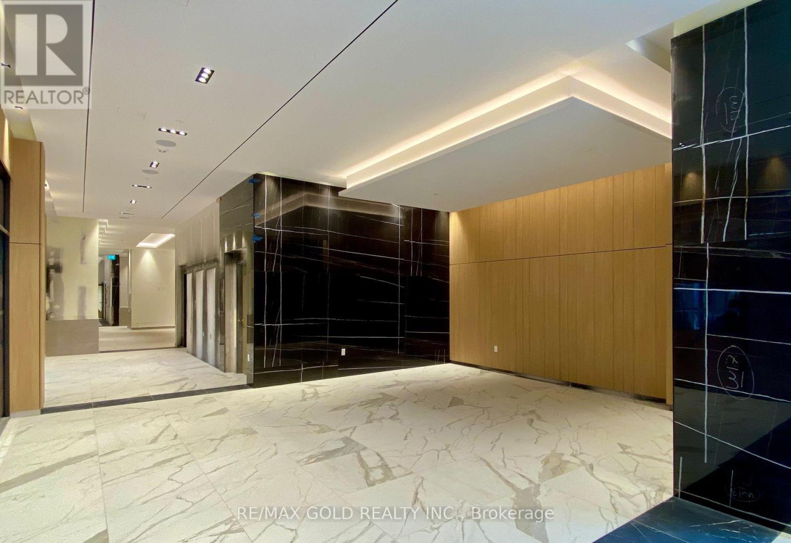 901 - 202 Burnhamthorpe Road E, Mississauga (City Centre), Ontario  L5A 0B2 - Photo 20 - W12627002