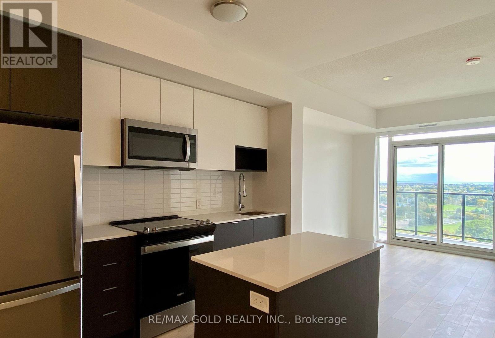 901 - 202 Burnhamthorpe Road E, Mississauga (City Centre), Ontario  L5A 0B2 - Photo 21 - W12627002