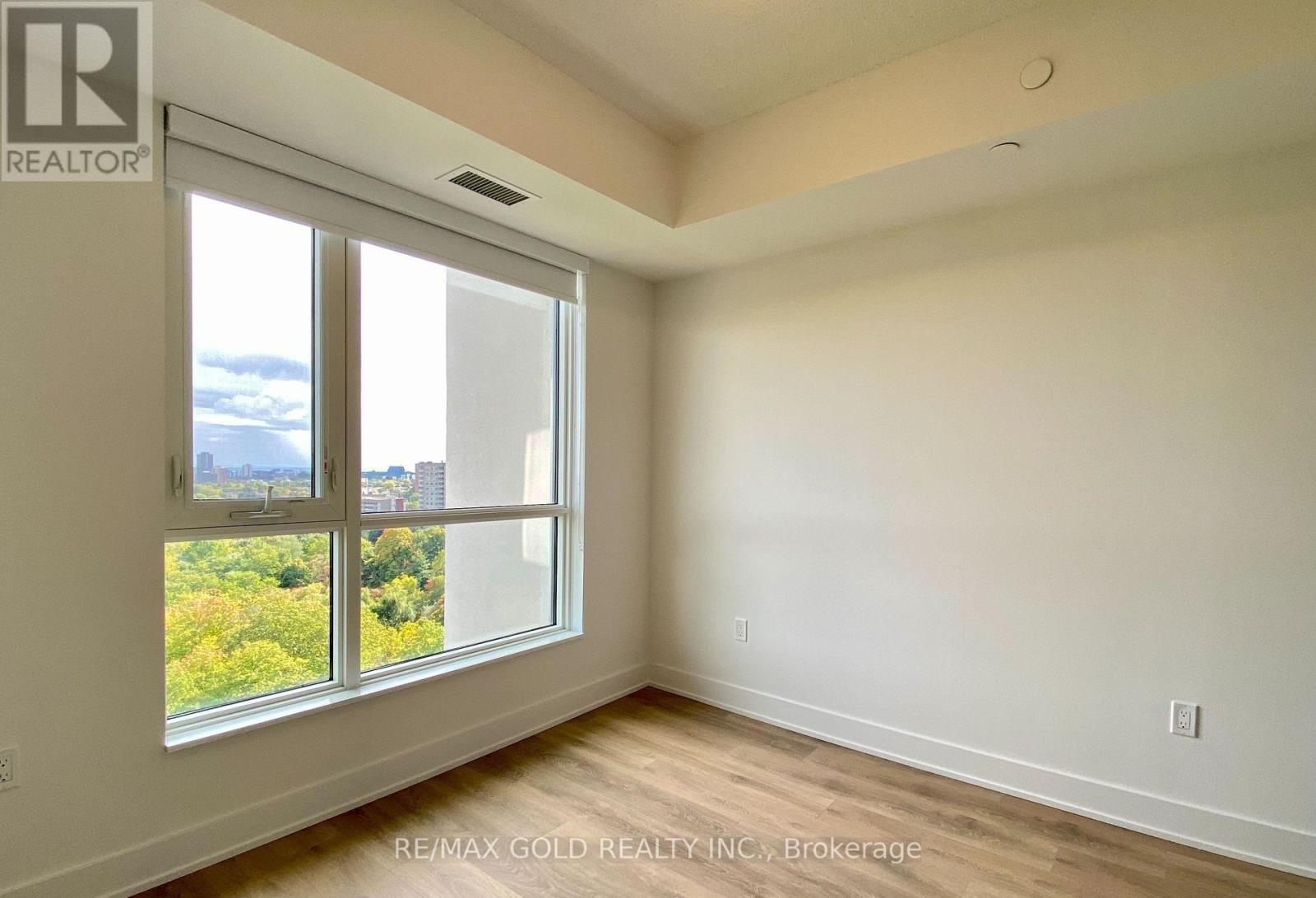 901 - 202 Burnhamthorpe Road E, Mississauga (City Centre), Ontario  L5A 0B2 - Photo 24 - W12627002