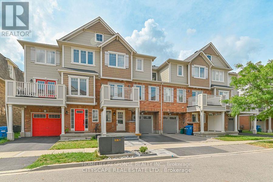 553 Pharo Point, Milton (Wi Willmott), Ontario  L9T 8H6 - Photo 3 - W12627016