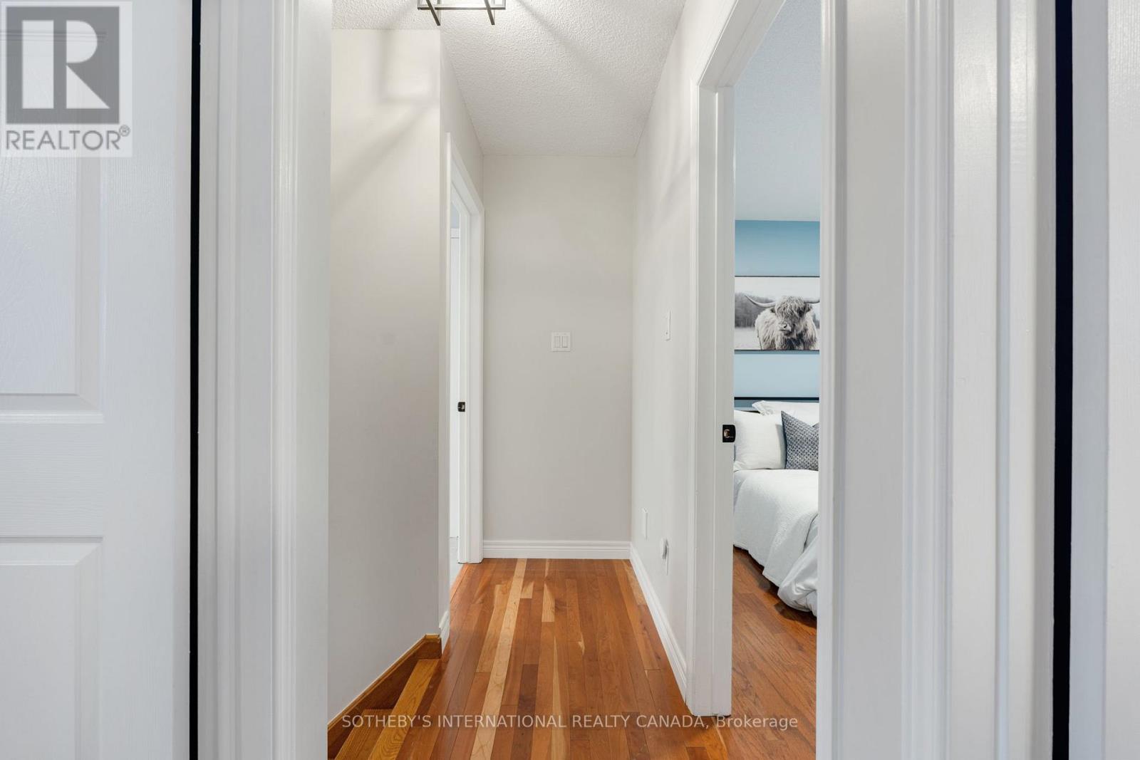 17 South River Road, Georgina, Ontario  L0E 1R0 - Photo 25 - N12616932