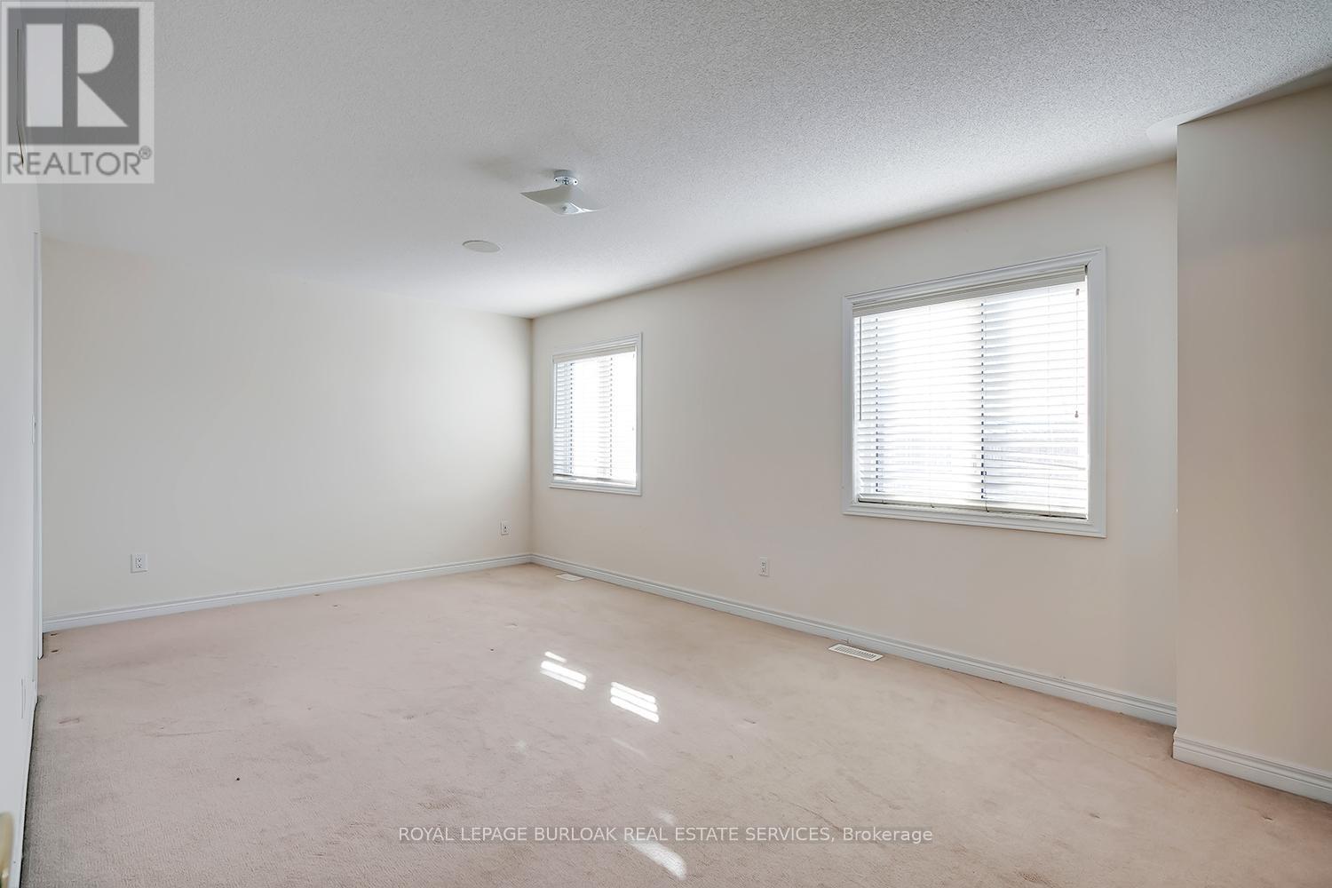 3124 Velebit Park Boulevard, Burlington, Ontario  L7M 0M1 - Photo 19 - W12627040