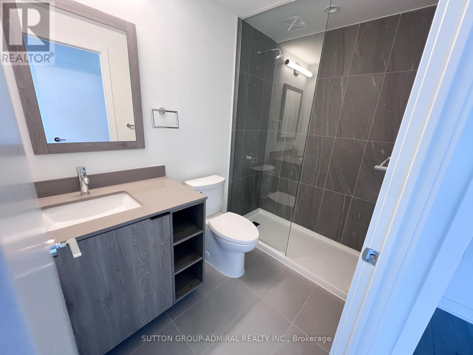 301 - 1007 The Queensway, Toronto (Islington-City Centre West), Ontario  M8Z 6C7 - Photo 5 - W12627046