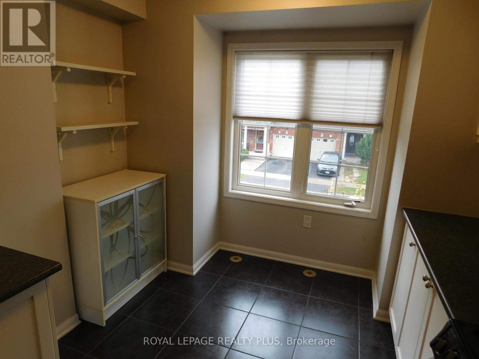 575 Speyer Circle, Milton, Ontario  L9T 0Y1 - Photo 16 - W12627050