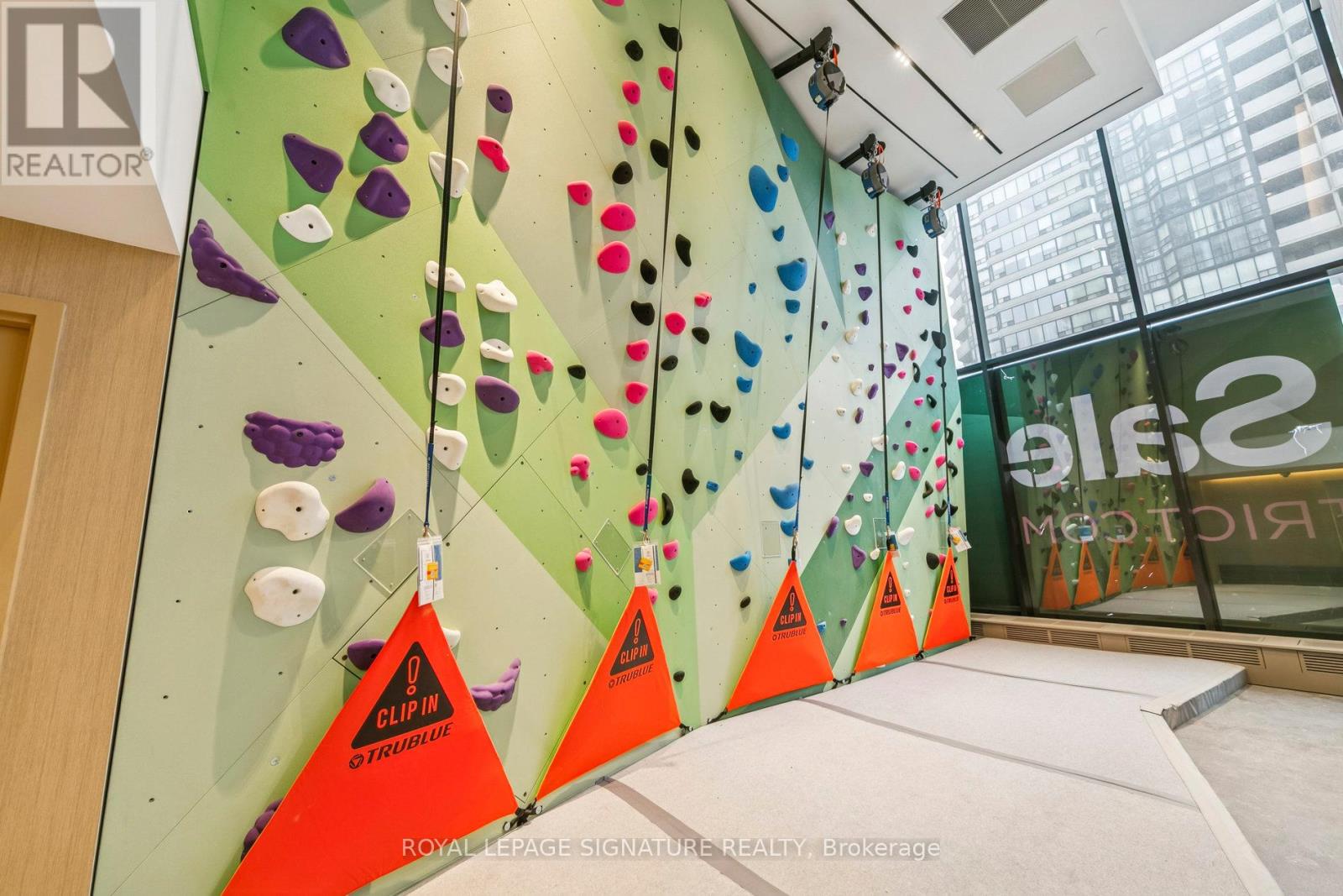 1909 - 395 Square One Drive, Mississauga, Ontario  L5B 0P6 - Photo 23 - W12627052