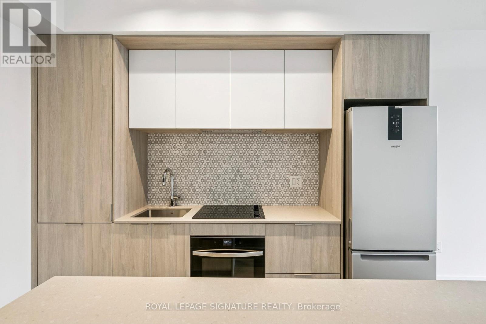 1909 - 395 Square One Drive, Mississauga, Ontario  L5B 0P6 - Photo 3 - W12627052