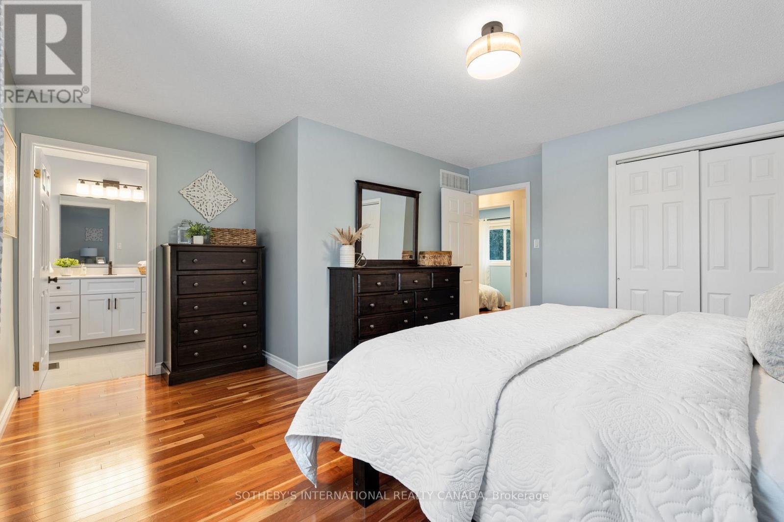 17 South River Road, Georgina, Ontario  L0E 1R0 - Photo 27 - N12616932