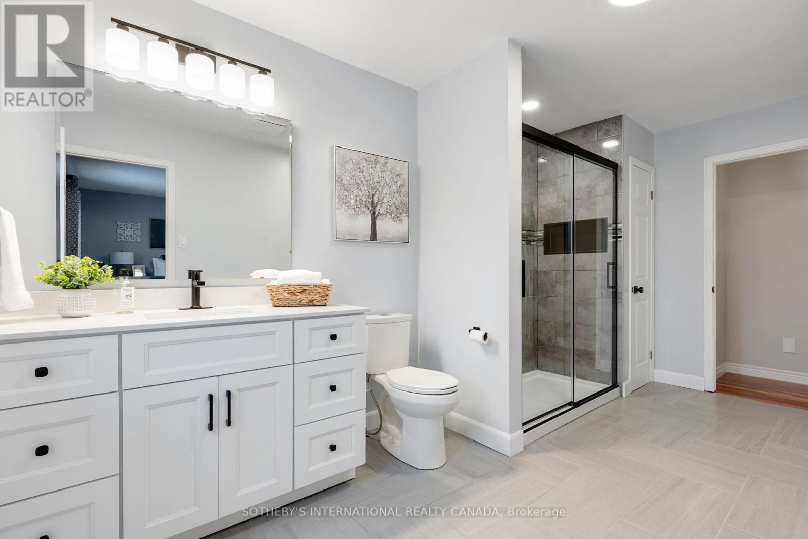 17 South River Road, Georgina, Ontario  L0E 1R0 - Photo 28 - N12616932