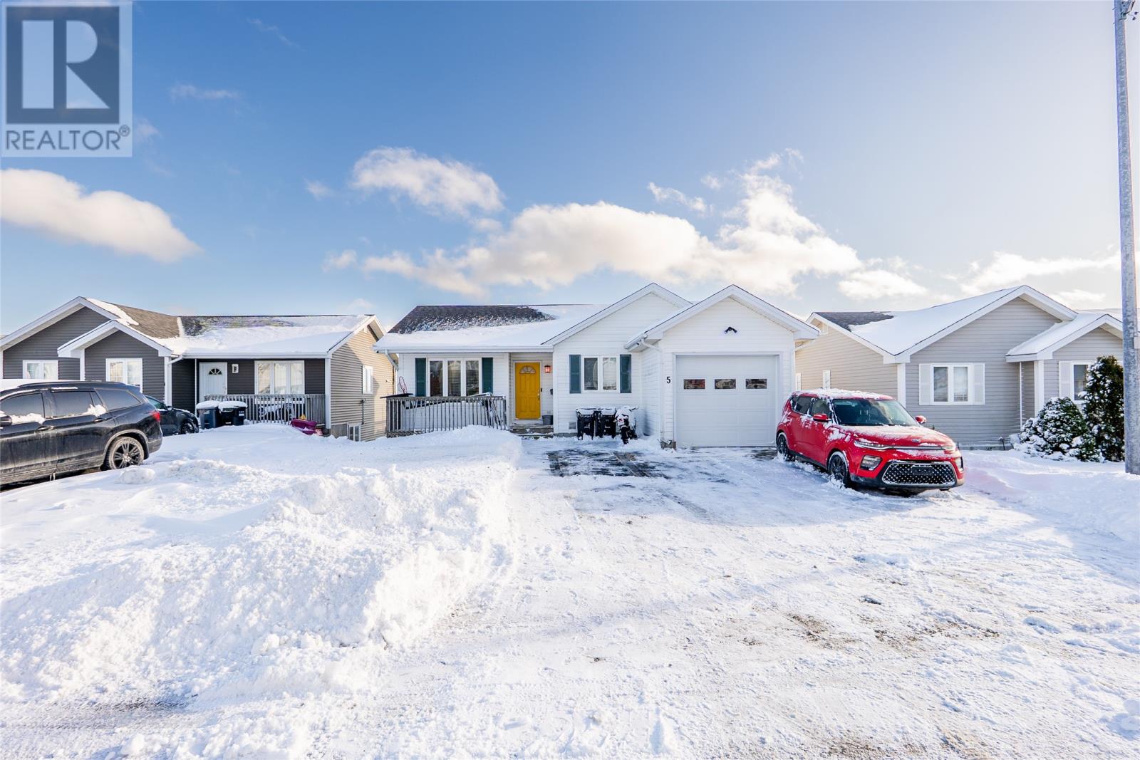 5 Kildare Place, St. John's, Newfoundland & Labrador  A1B 5A9 - Photo 1 - 1293233